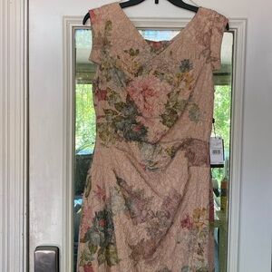 Beautiful Adrianna Papell floral matelasse gown with ruching in front and back.